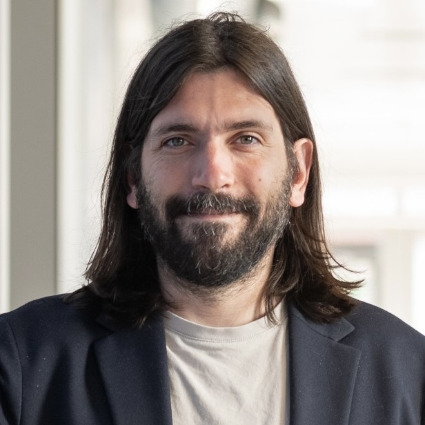 Alejo Rodriguez-Fratacelli Alejo Rodriguez-Fratacelli